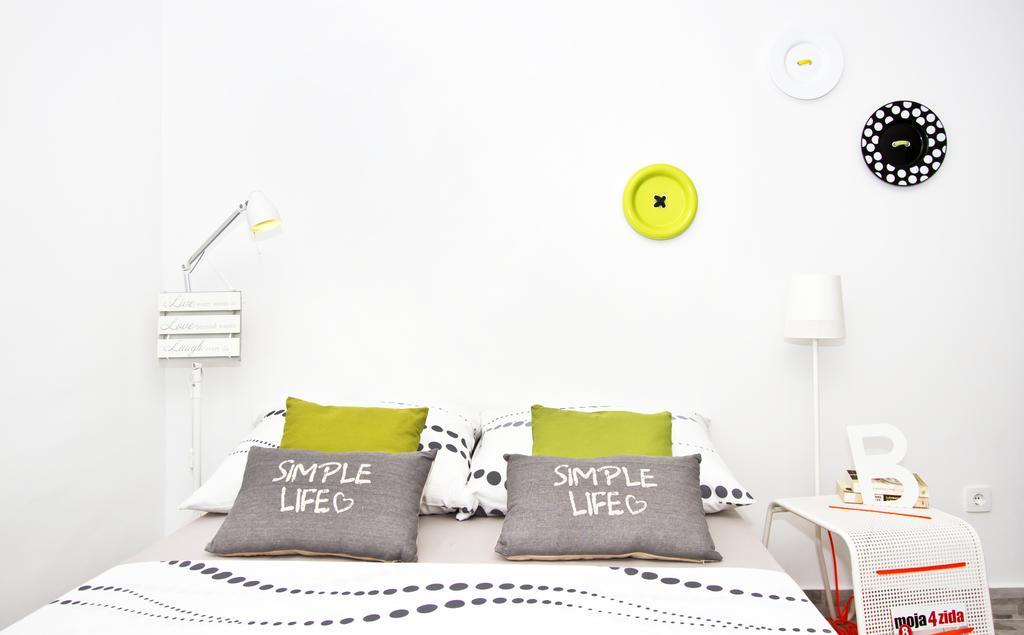 Shiny Apartment Split