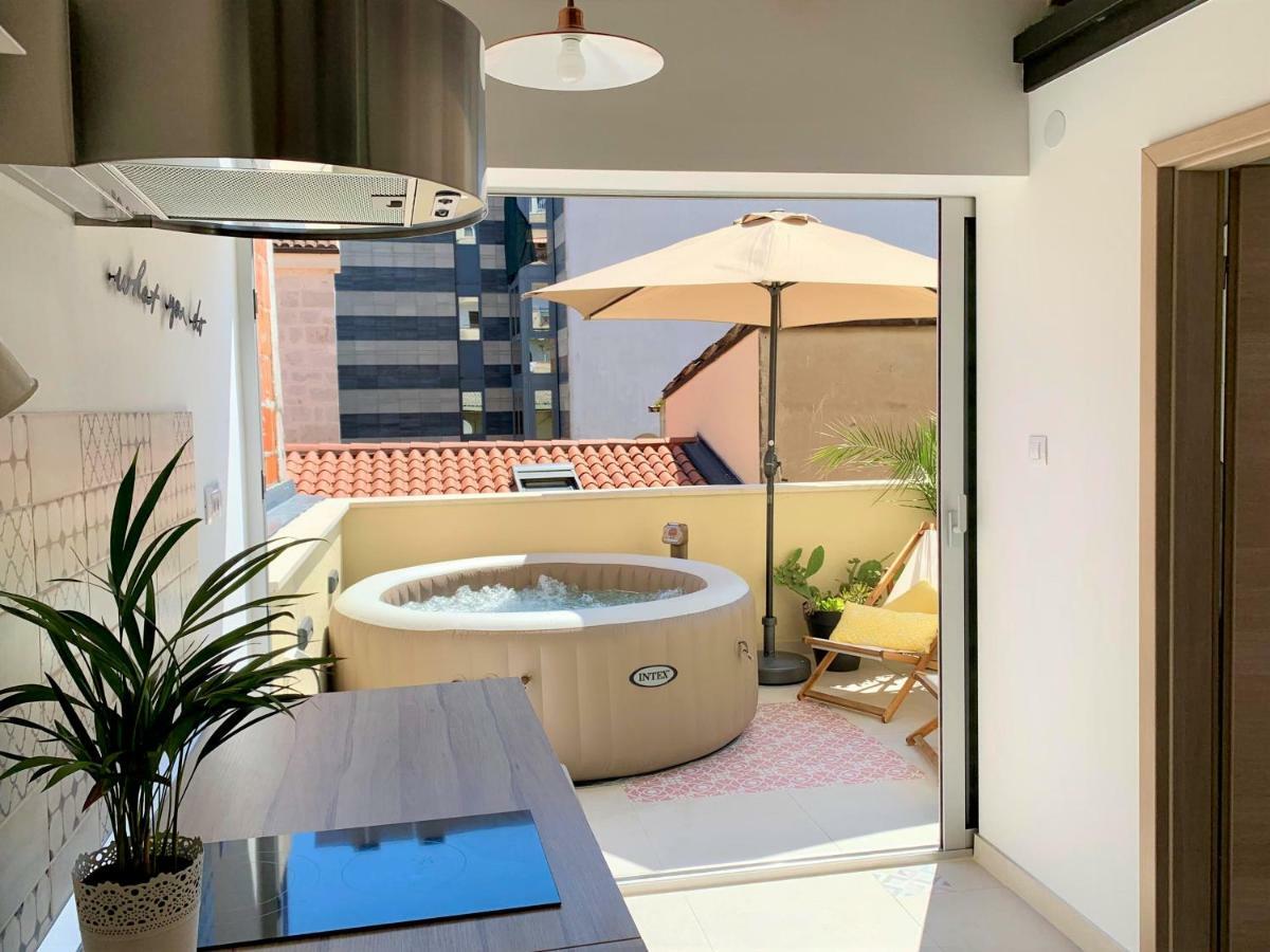 Shiny Apartment *